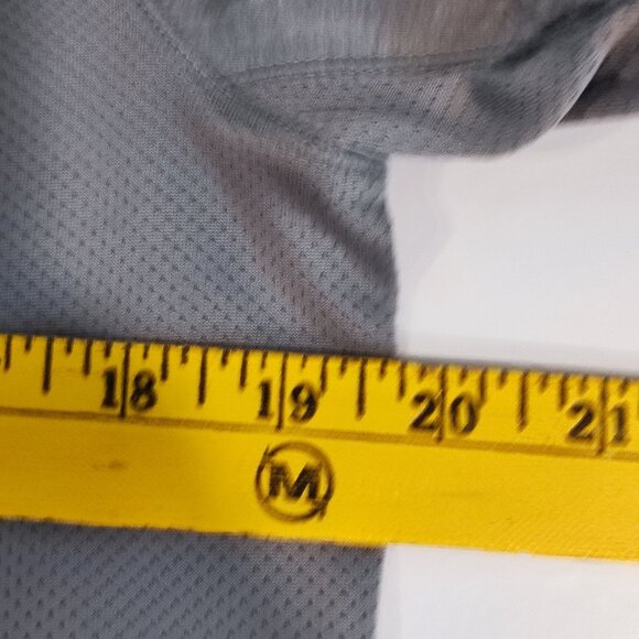 Under Armour HeatGear athletic sweatshirt long sleeve grey men's size M - Picture 11 of 12